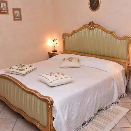 La Ca 'd Majin * Poirino