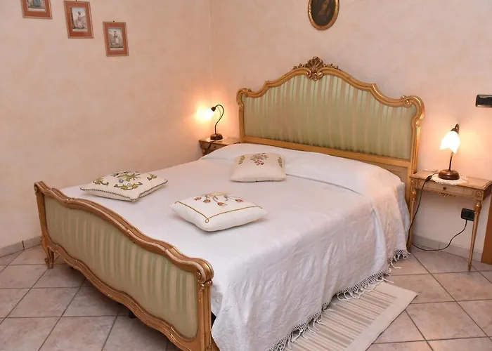 La Ca 'd Majin * Poirino