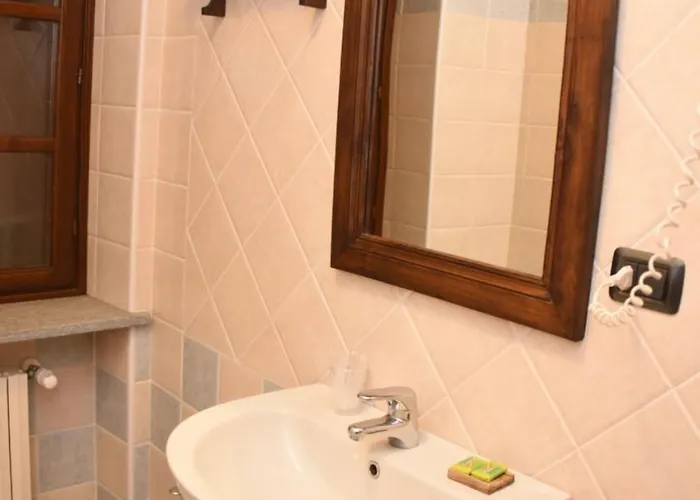 La Ca 'd Majin * Poirino